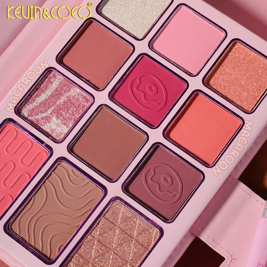 Kevin&Coco Macaroon Eyeshadow Palette + Brushes