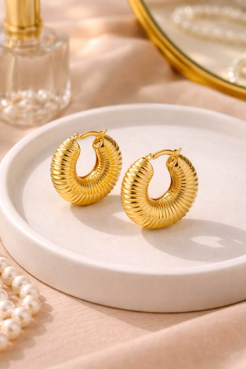 Amara Ribbed Hoops