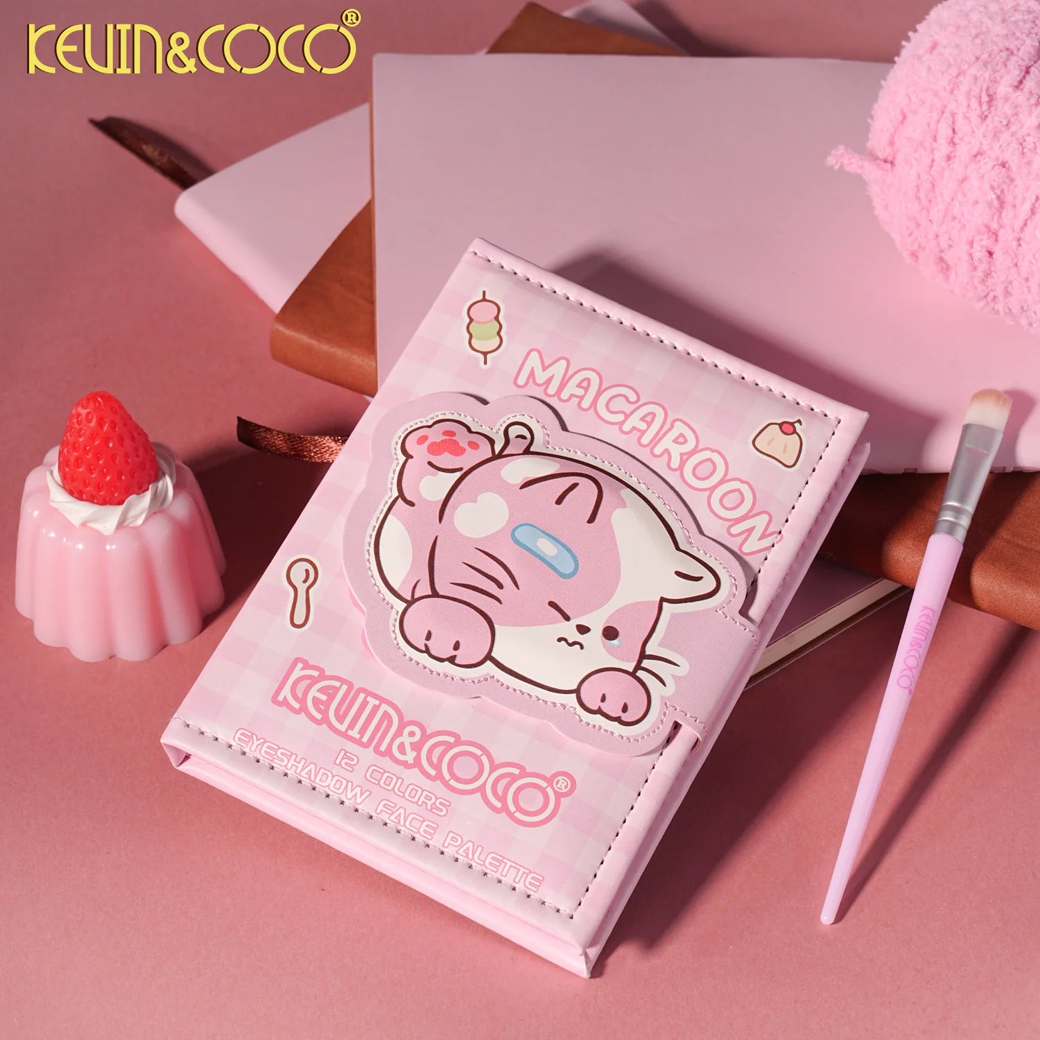 Kevin&Coco Macaroon Eyeshadow Palette + Brushes