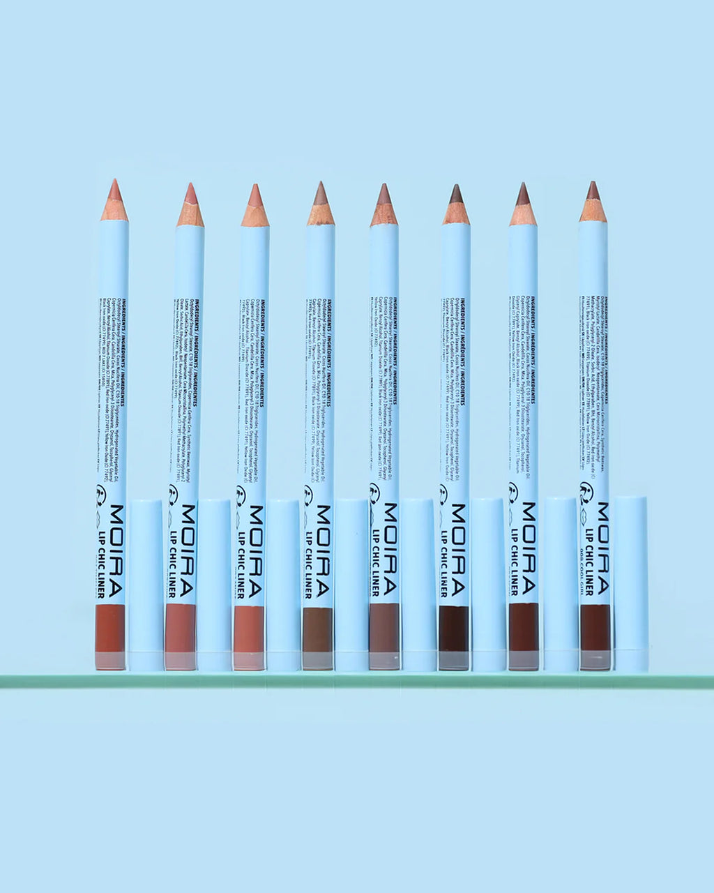 LIP CHIC LINERS