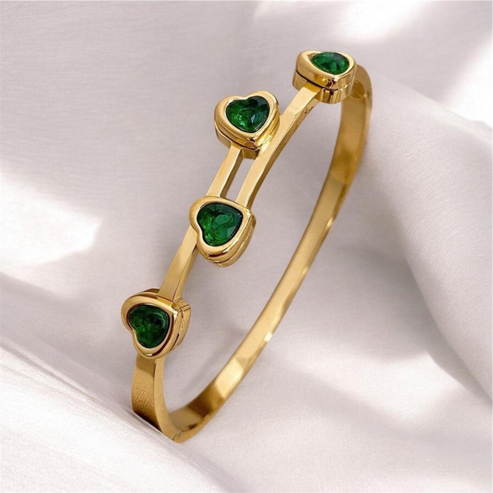 Emerald Heart Bangle