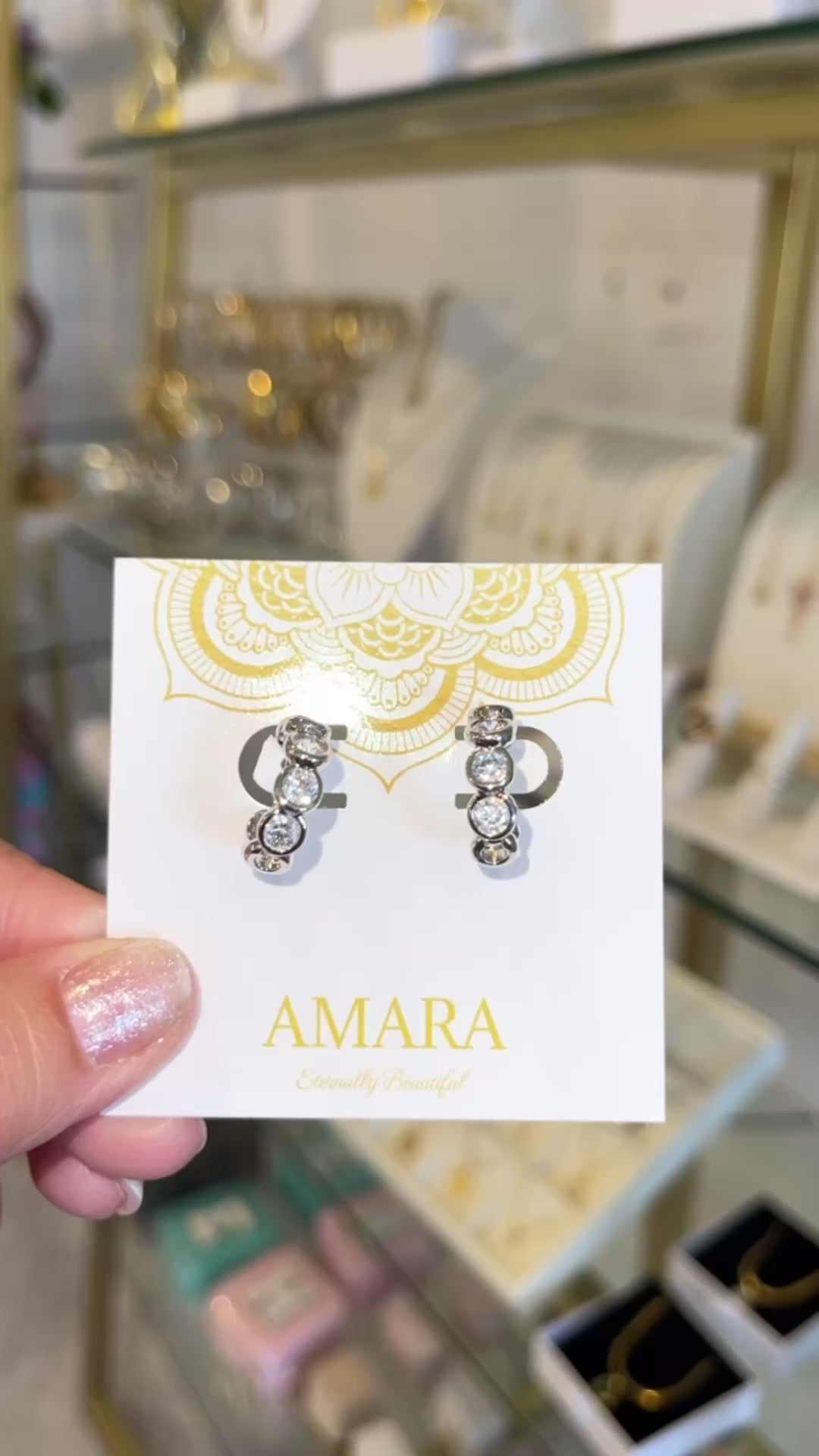 Mia Hoops ( 2 options)